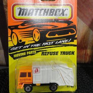 Matchbox 93 edition  Disposal Refuse Truck~NOS~moving parts~Detailed car